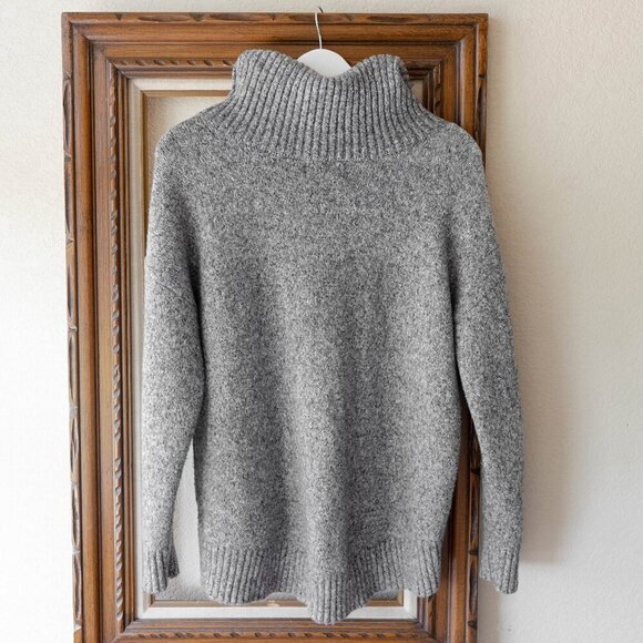 Old Navy Gray Chunky Knit Sweater M | Cowl Neck Turtleneck Pullover Oversized - Picture 3 of 7